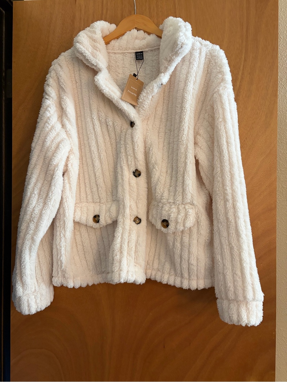 SHEIN Cozy Plush Women’s Jacket - White